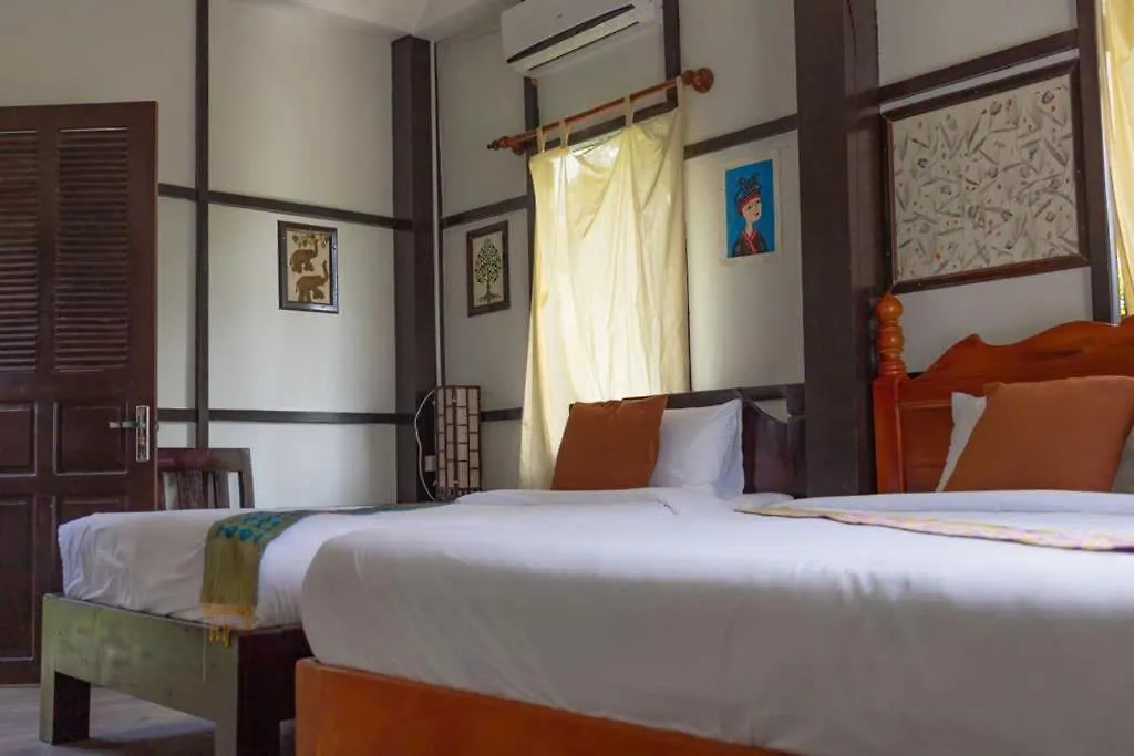 A Little Luangprabang- Namkhan Heritage Guesthouse 0*, 루앙프라방
