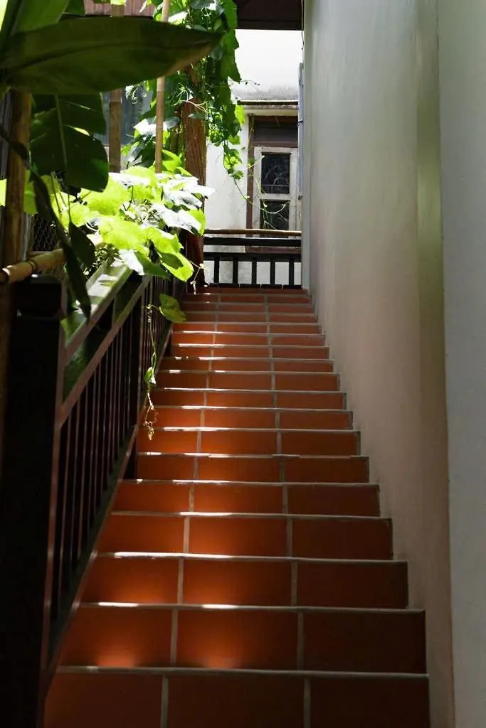 A Little Luangprabang- Namkhan Heritage Guesthouse B&B
